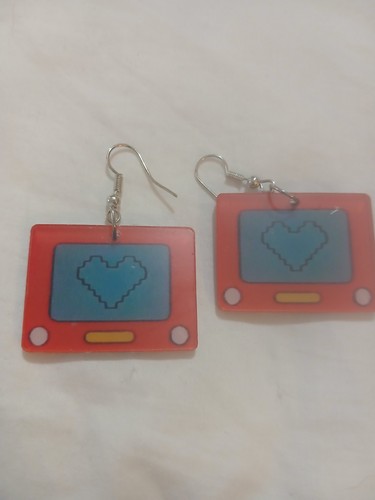 Etch sketch novelty earrings - a,